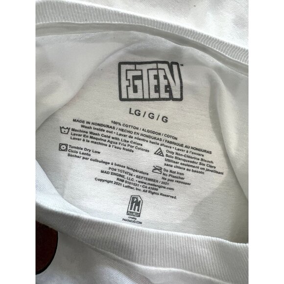 NWOT FGTeeV T-Shirt in White - Picture 3 of 3